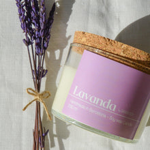 Cargar imagen en el visor de la galería, Basic Candle - LAVANDA