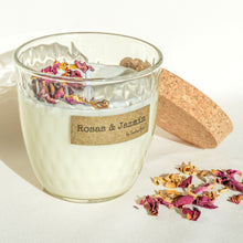 Cargar imagen en el visor de la galería, Maxi Candle 290 ML - Rosas &amp; Jazmín
